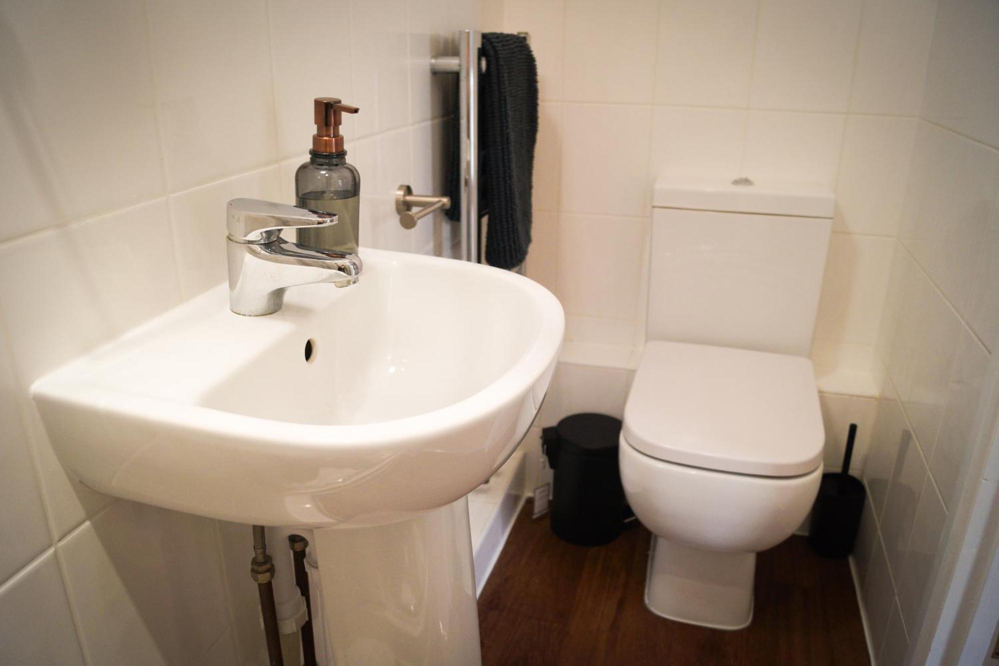 Lemon Tree Rooms - Newly Refurbished Coastal Stay Swyre Εξωτερικό φωτογραφία