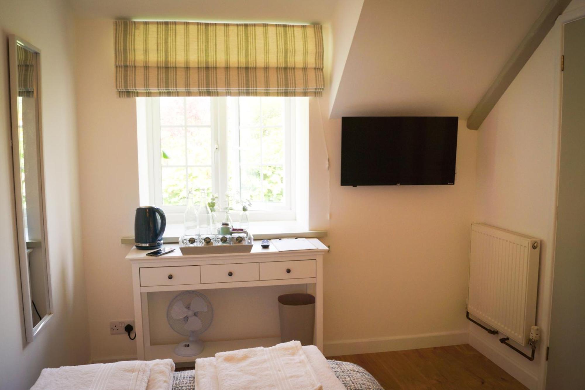 Lemon Tree Rooms - Newly Refurbished Coastal Stay Swyre Εξωτερικό φωτογραφία