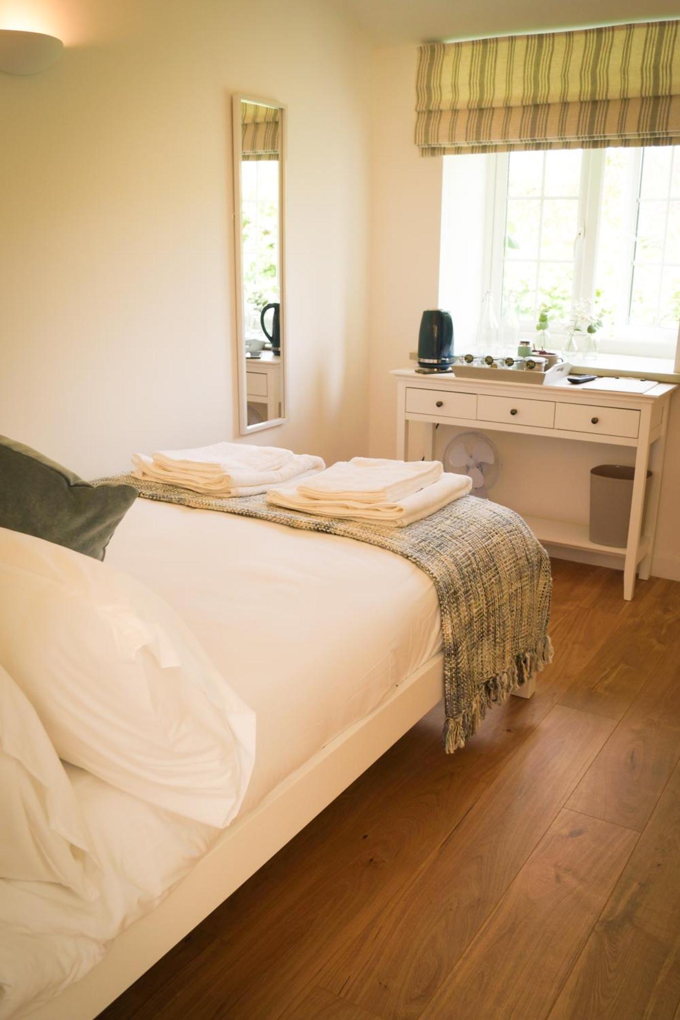 Lemon Tree Rooms - Newly Refurbished Coastal Stay Swyre Εξωτερικό φωτογραφία