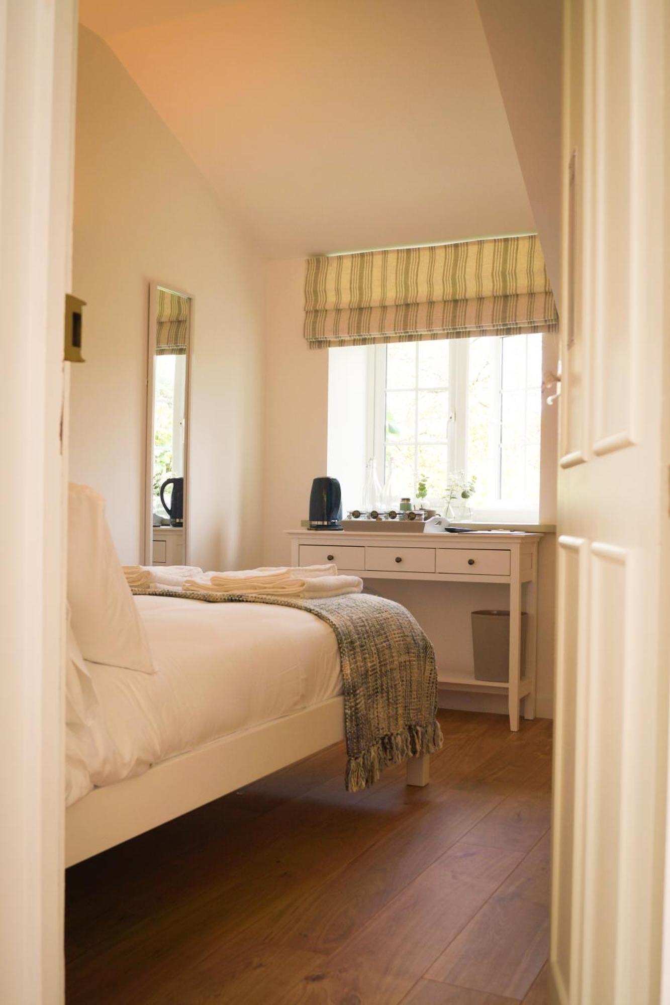 Lemon Tree Rooms - Newly Refurbished Coastal Stay Swyre Εξωτερικό φωτογραφία