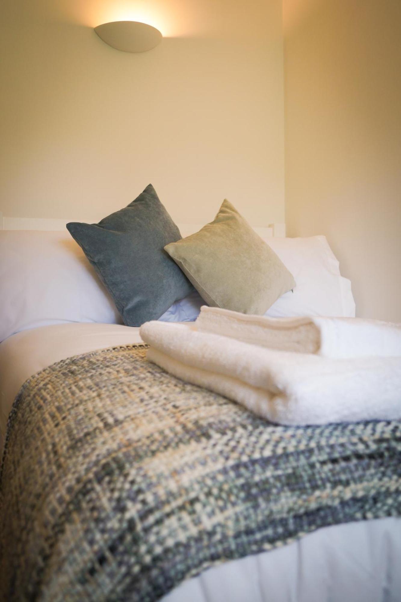 Lemon Tree Rooms - Newly Refurbished Coastal Stay Swyre Εξωτερικό φωτογραφία