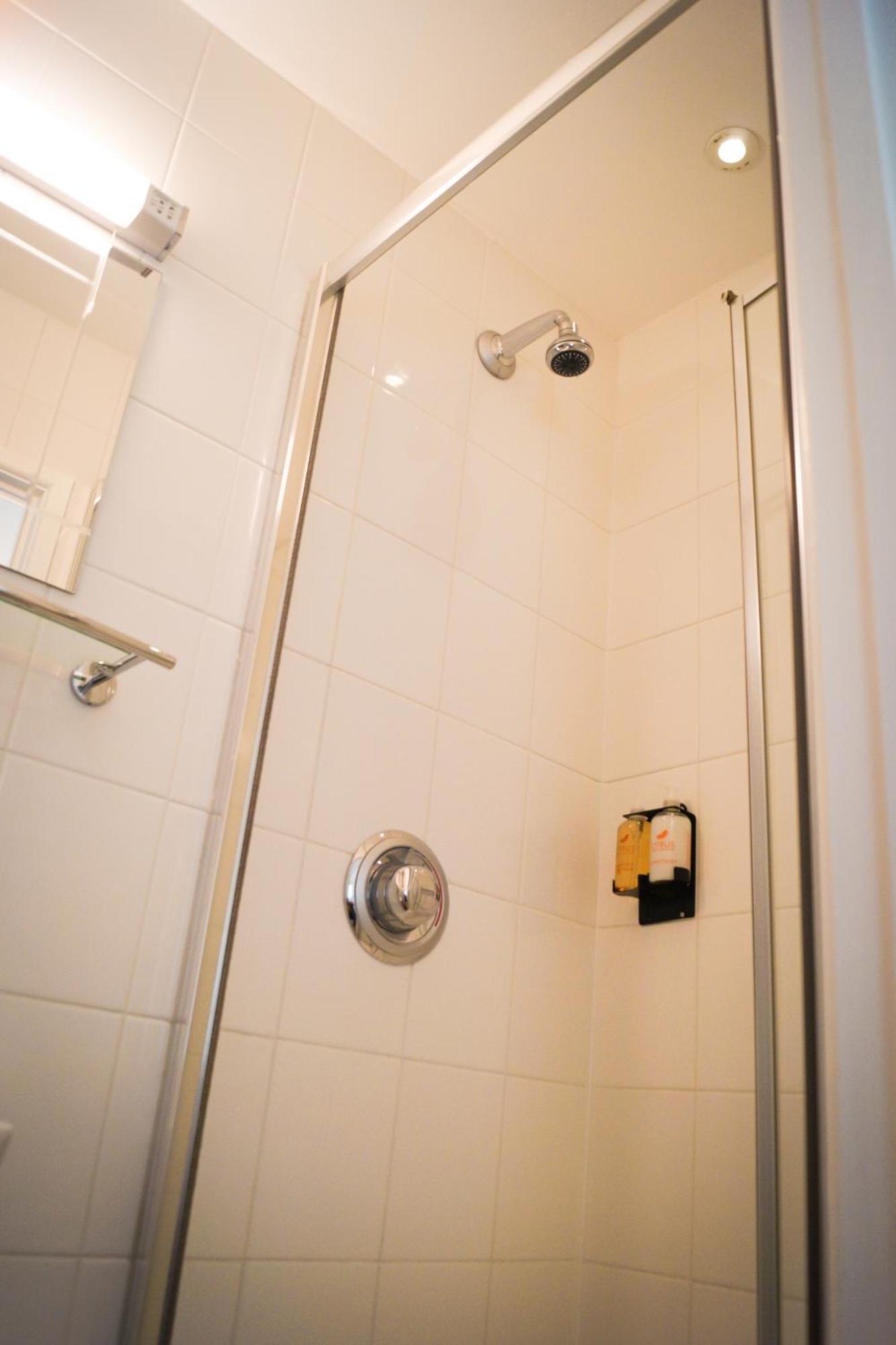 Lemon Tree Rooms - Newly Refurbished Coastal Stay Swyre Εξωτερικό φωτογραφία