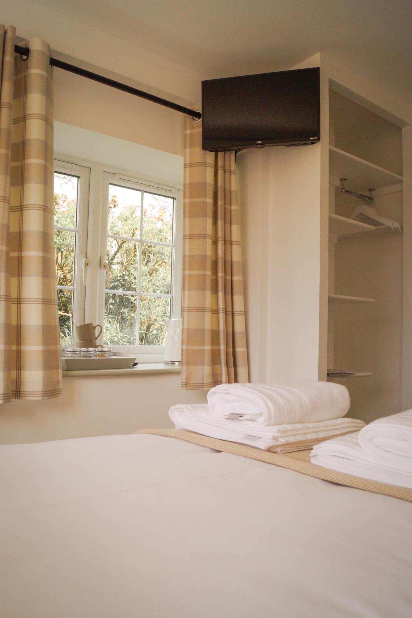 Lemon Tree Rooms - Newly Refurbished Coastal Stay Swyre Εξωτερικό φωτογραφία