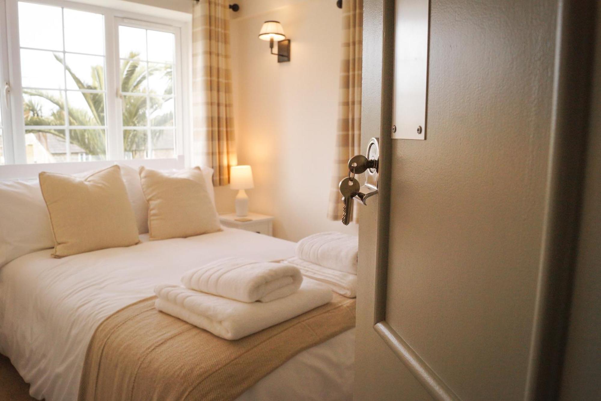 Lemon Tree Rooms - Newly Refurbished Coastal Stay Swyre Εξωτερικό φωτογραφία
